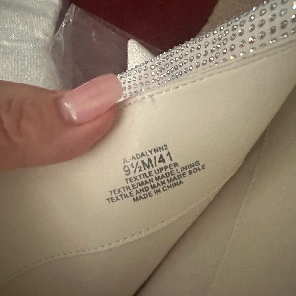 Knee high JLO boots with crystals! 4 inch heels. - Picture 6 of 7
